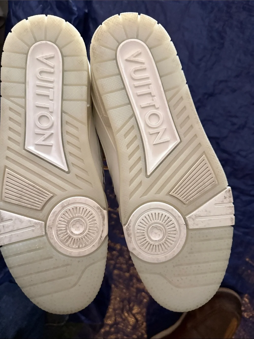 Louis Vuitton Men's White Leather Low-Top Sneakers with LV Tongue Logo